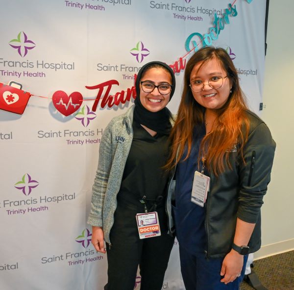 two female docs at SFH