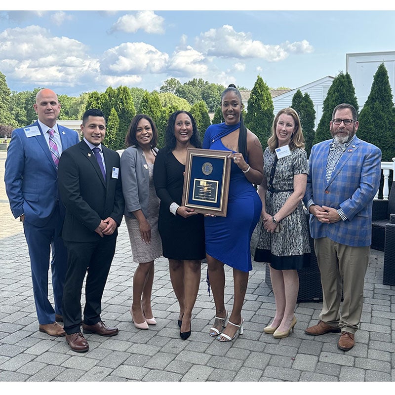 Saint Francis Hospital Awarded for its Hospital Violence Intervention Program