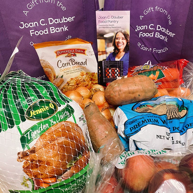 Joan C. Dauber Food Pantry Feeds the Community for Thanksgiving 