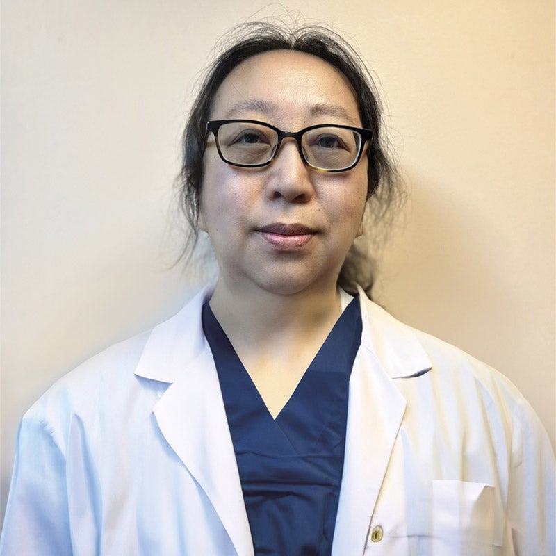 Welcome Hongling Du, M.D., to Trinity Health Of New England