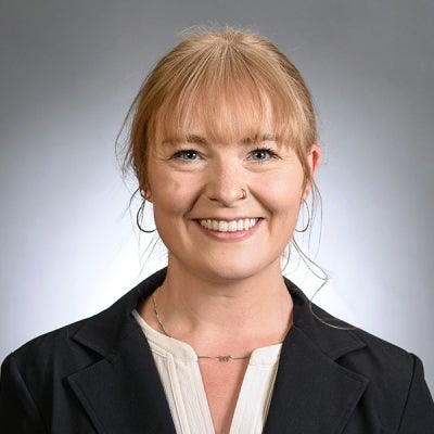 Caitlin R Ferraro